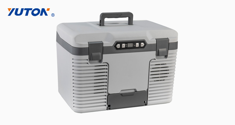 YT-A-20X 20L 12V Cutie de răcire termoelectrică gri