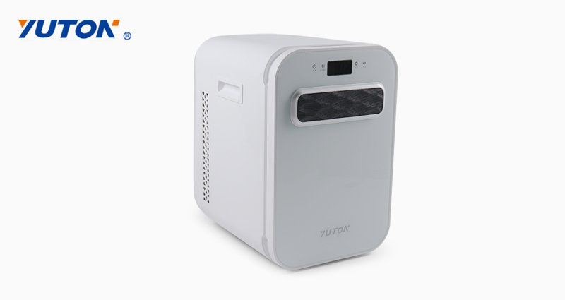 Difuzor Bluetooth acasă
